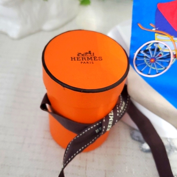 Hermes Colorful Carriage Design Scarf - Picture 8 of 10